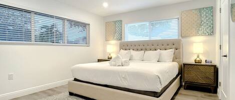 3 عدّة غرف نوم ومكتب ومكواة/لوح كي وواي فاي