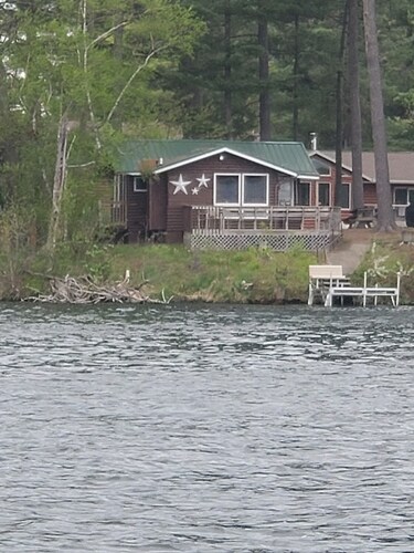 Cozy 2 Bedroom LAKE FRONT Cabin on Chetek Chain of Lakes, GREAT LOT & LOCATION!