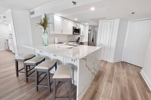 Fridge, microwave, oven, stovetop - Stunning Large Gulf Front Luxury Condo 2 Pools (Pensacola)