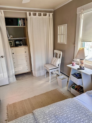 4 chambres, fer et planche à repasser, Wi-Fi gratuit, draps fournis