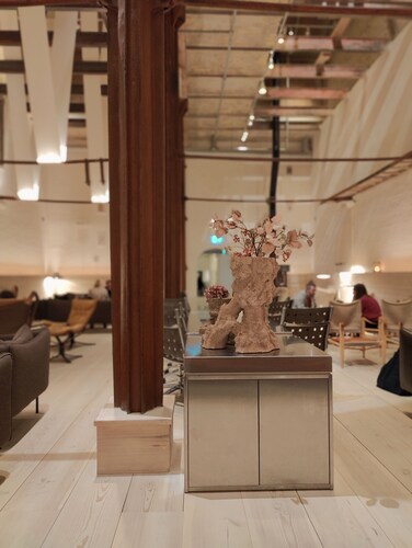 Comfortable 3- bedroom villa with free parking