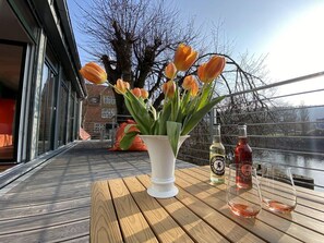 Terrace/patio - Luxus Loft im Schleusenhaus auf der Insel in Hameln (Hameln)