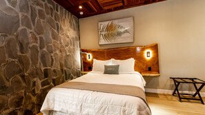 Executive Single Room | In-room safe, free WiFi, bed sheets - Los Abetos Boutique Hotel  (Boquete)