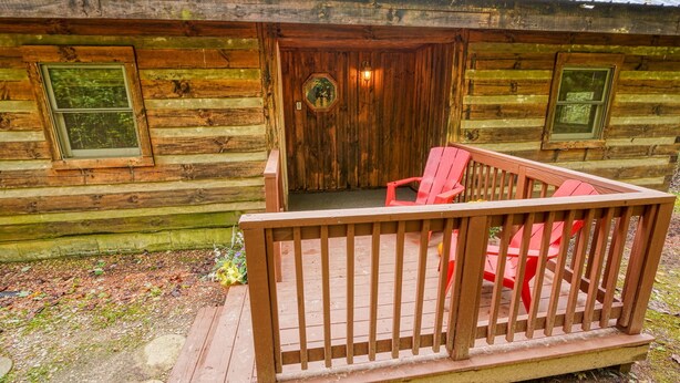 Terrace/patio - Cherokee in Hocking Hills (Logan)