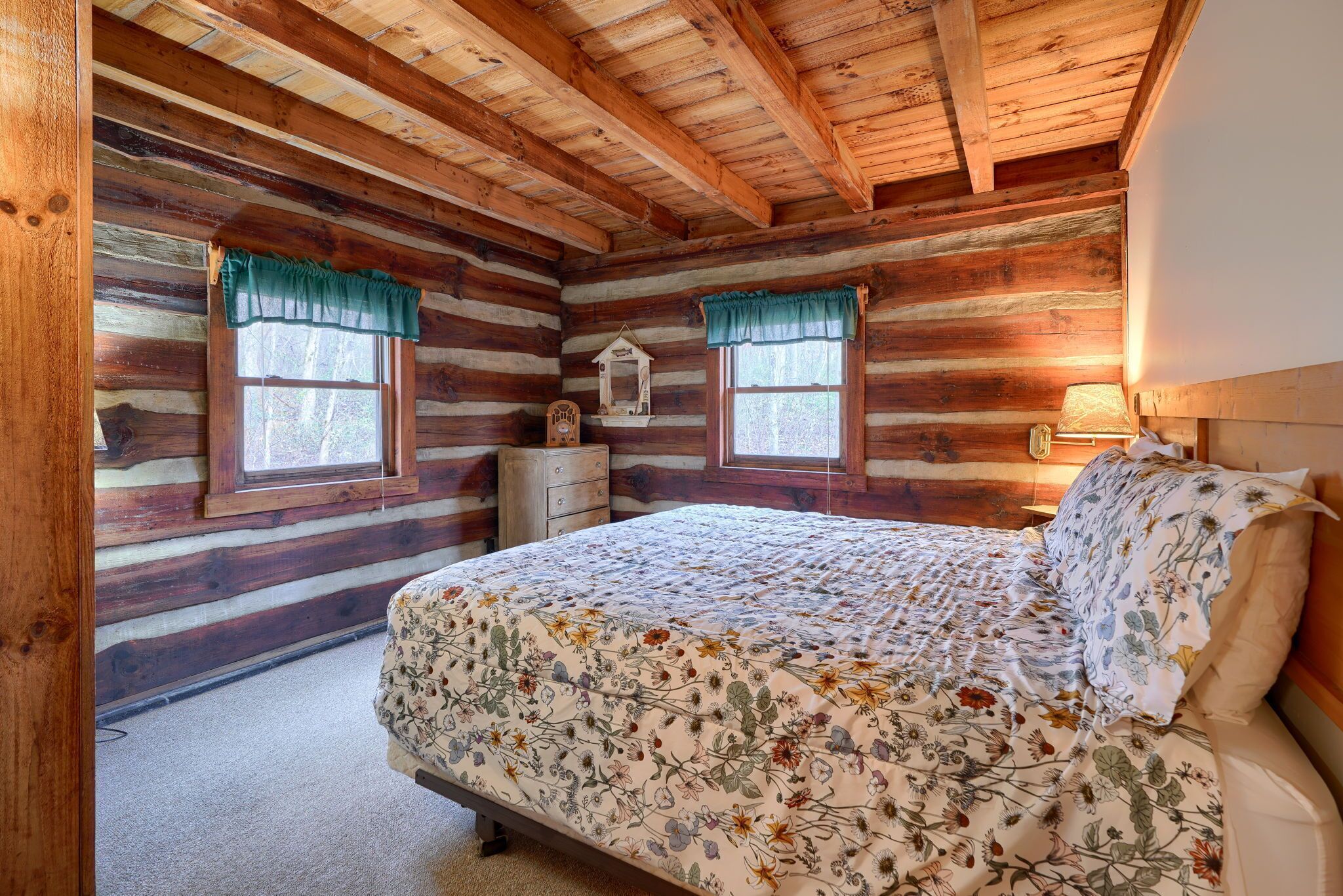 2 habitaciones, wifi gratis y ropa de cama 