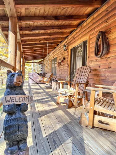Dewdrop Inn in Hocking Hills