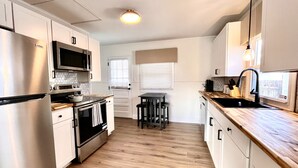 Unclassified image, 2 of 11, button - Your Home Away from Home: Where Comfort Meets Convenience.  (Chillicothe)