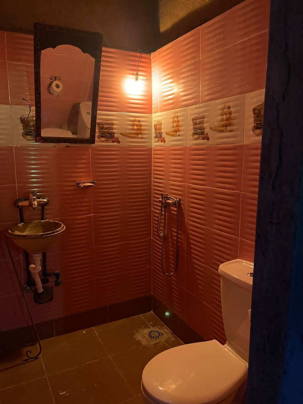 Premier Double Room | Bathroom | Shower, towels
