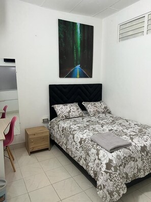 Economy-Doppelzimmer | Badezimmer