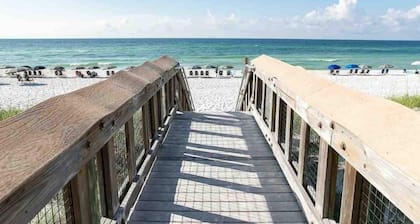 Days Like This -spacious home steps from the beach