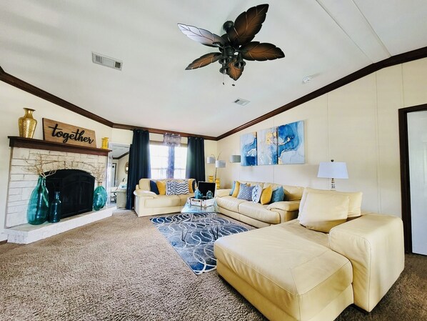 Smart TV, fireplace, video games