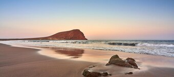 Villa "Aurora" with Heated Pool, Sea View, Private Pool & Wi-Fi