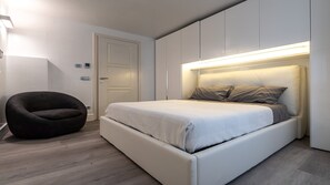 4 bedrooms, free WiFi, bed sheets