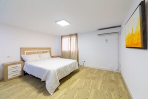 1 makuuhuone, silitysrauta/-lauta, ilmainen Wi-Fi, vuodevaatteet