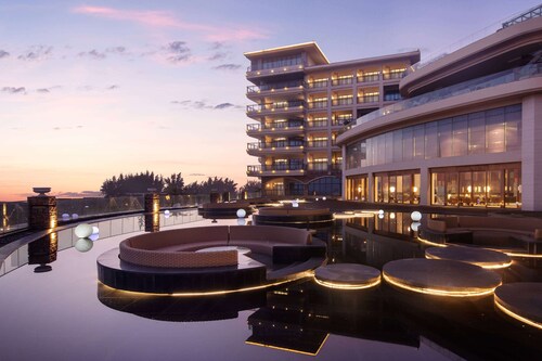 Days Hotel By Wyndham Fangchenggang Bailang Beach