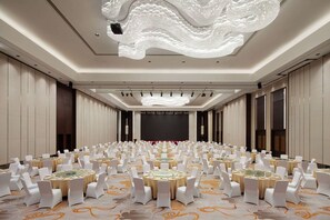 Ballroom - Days Hotel By Wyndham Fangchenggang Bailang Beach (Fangchenggang)