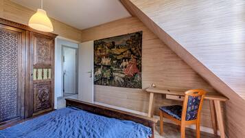 4 Schlafzimmer, Bügeleisen/Bügelbrett, kostenloses WLAN, Bettwäsche