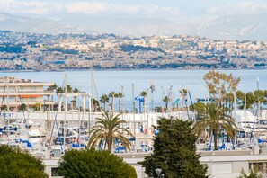 Marina - Studio Apartment '4p Blacon Vue Mer - Parking' with Balcony (VILLENEUVE LOUBET)