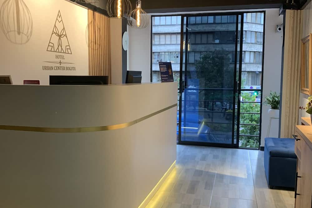 Hotel Urban Center Bogota