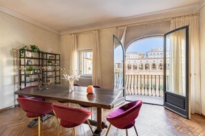 Dining - Apartments Florence- Golden Tower with View (firenze)