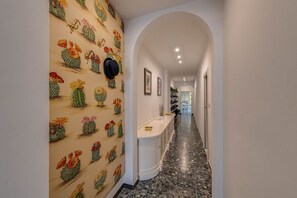 Interior - Apartments Florence- Golden Tower with View (firenze)