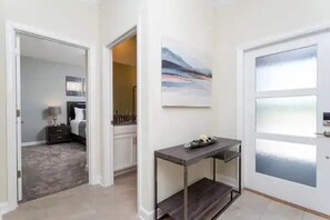 4 bedrooms, WiFi, wheelchair access - 4BD Deluxe nxt to Mickey (Kissimmee)