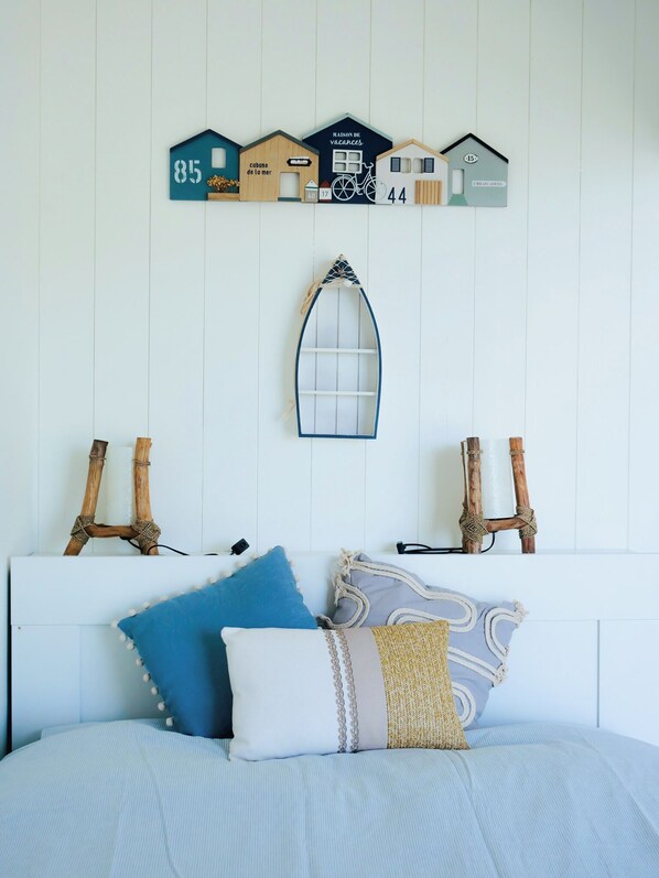 1 camera, ferro/asse da stiro, culla da viaggio, accesso a Internet