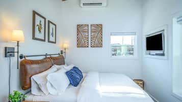 Ferros/tábuas de passar roupa, Wi-Fi de cortesia, roupa de cama