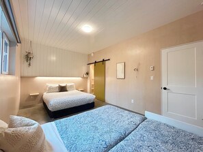 1 bedroom, iron/ironing board, travel crib, WiFi