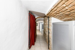 Interior - Pepi Red apartment in Florence by Mmega (Firenze)