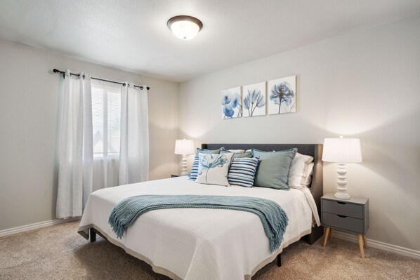 3 bedrooms, iron/ironing board, travel cot, free WiFi