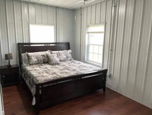 3 habitaciones, wifi gratis y ropa de cama 