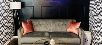 Surround yourself with style in this standout studio in Plano TX! 
