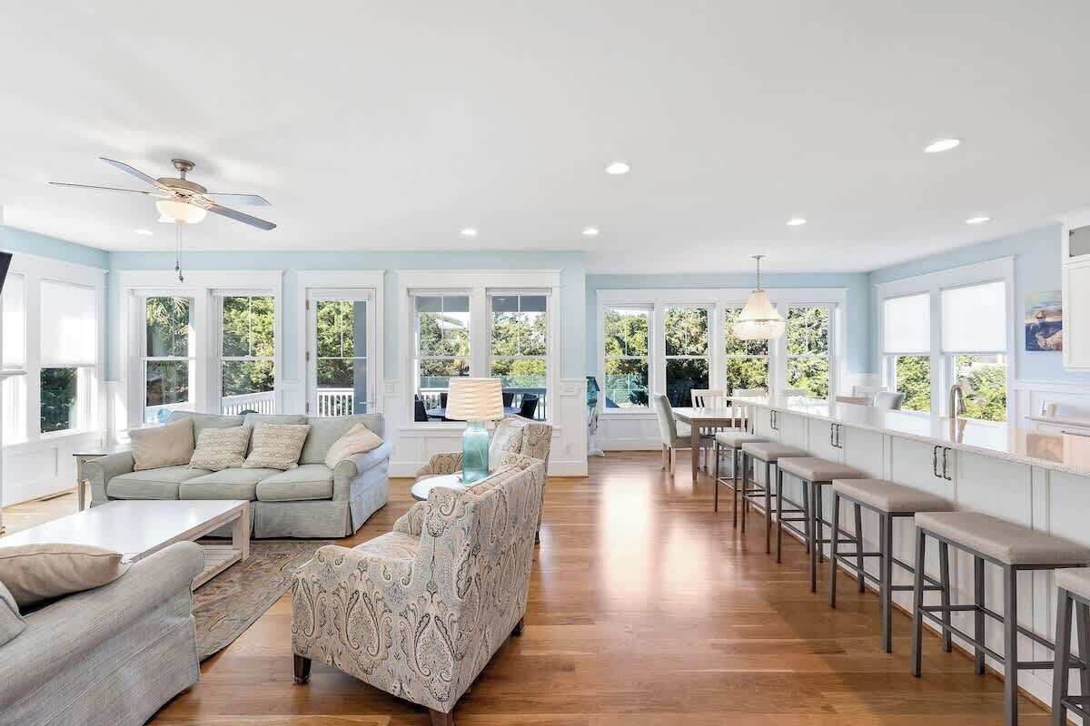 Seaside Palace - Southport, NC
