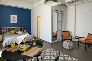 Strykejern/-brett og wi-fi (inkludert)