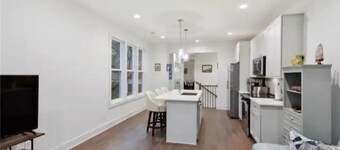 Home away from Home in the heart of E. Atlanta. Enjoy a comfortable & quiet stay
