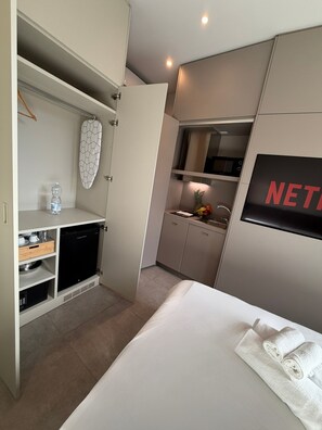 1 bedroom, iron/ironing board, free WiFi, bed sheets - Myresidenced'azur Maison Micheloni Appartamento 9 (Beausoleil)