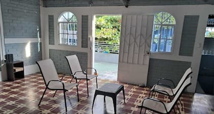 HOSTAL VENEZUELA
