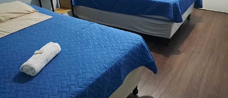 Wifi gratis y ropa de cama