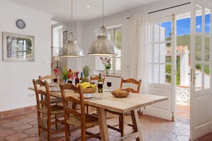 Dining - 4 bedrooms, sea views, and pure relaxation in Frigiliana. (Frigiliana)