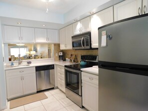 Imagen sin descripción, 3 de 30, botón