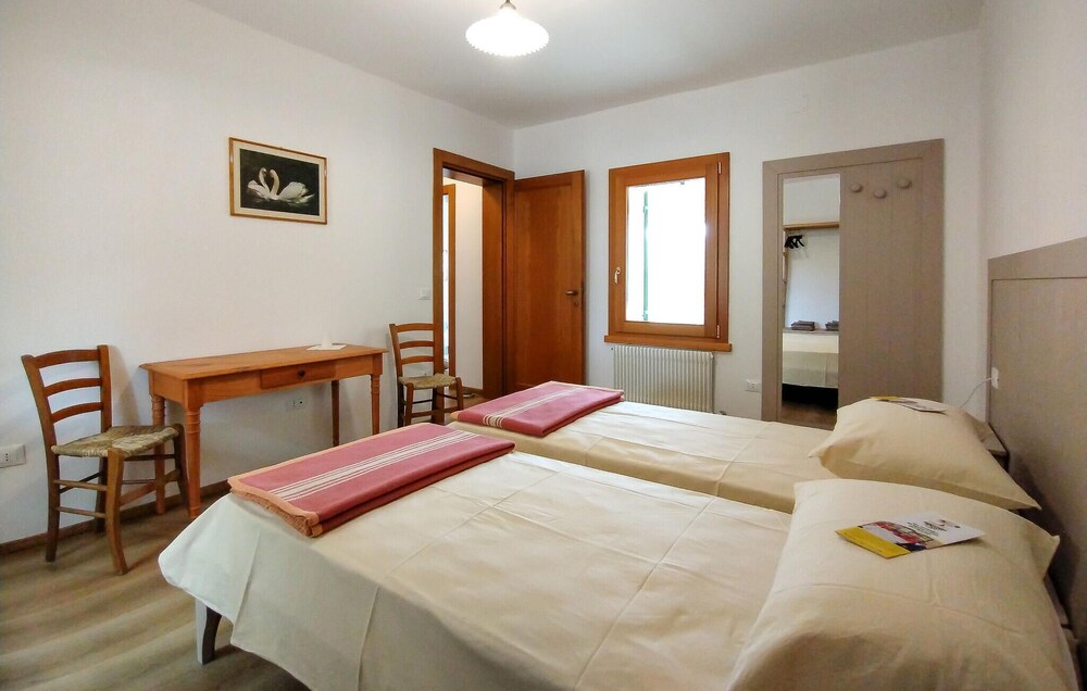 Enjoy the view of beautiful vineyards from this semidetached house