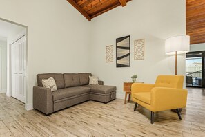 Living area - Anchors Away - Pool with Spa - Garage Game Room (Cape Coral)