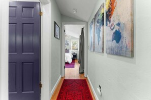 2 chambres, fer et planche à repasser, Wi-Fi gratuit, draps fournis