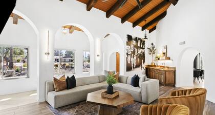 SWSS - Unwind in Luxury: RnR - Scottsdale's Premier Entertainment Oasis 7 bedroom, 8.5 bath