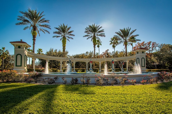 Udendørs pool, opvarmet pool