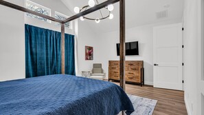 4 quartos, Wi-Fi de cortesia, roupa de cama