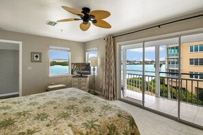 3 slaapkamers, een strijkplank/strijkijzer, gratis wifi, beddengoed