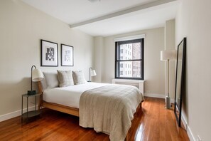 2 slaapkamers, een strijkplank/strijkijzer, wifi, beddengoed