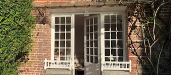 Gite for 2 people in Eu - Small pavilion of the O DELA DE L'O guest house, 64